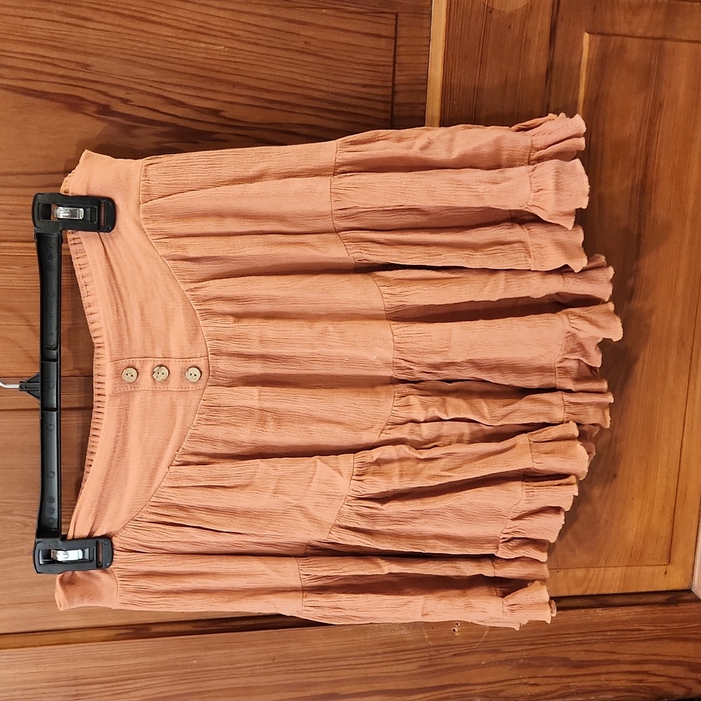 Coral/orange mini skirt
